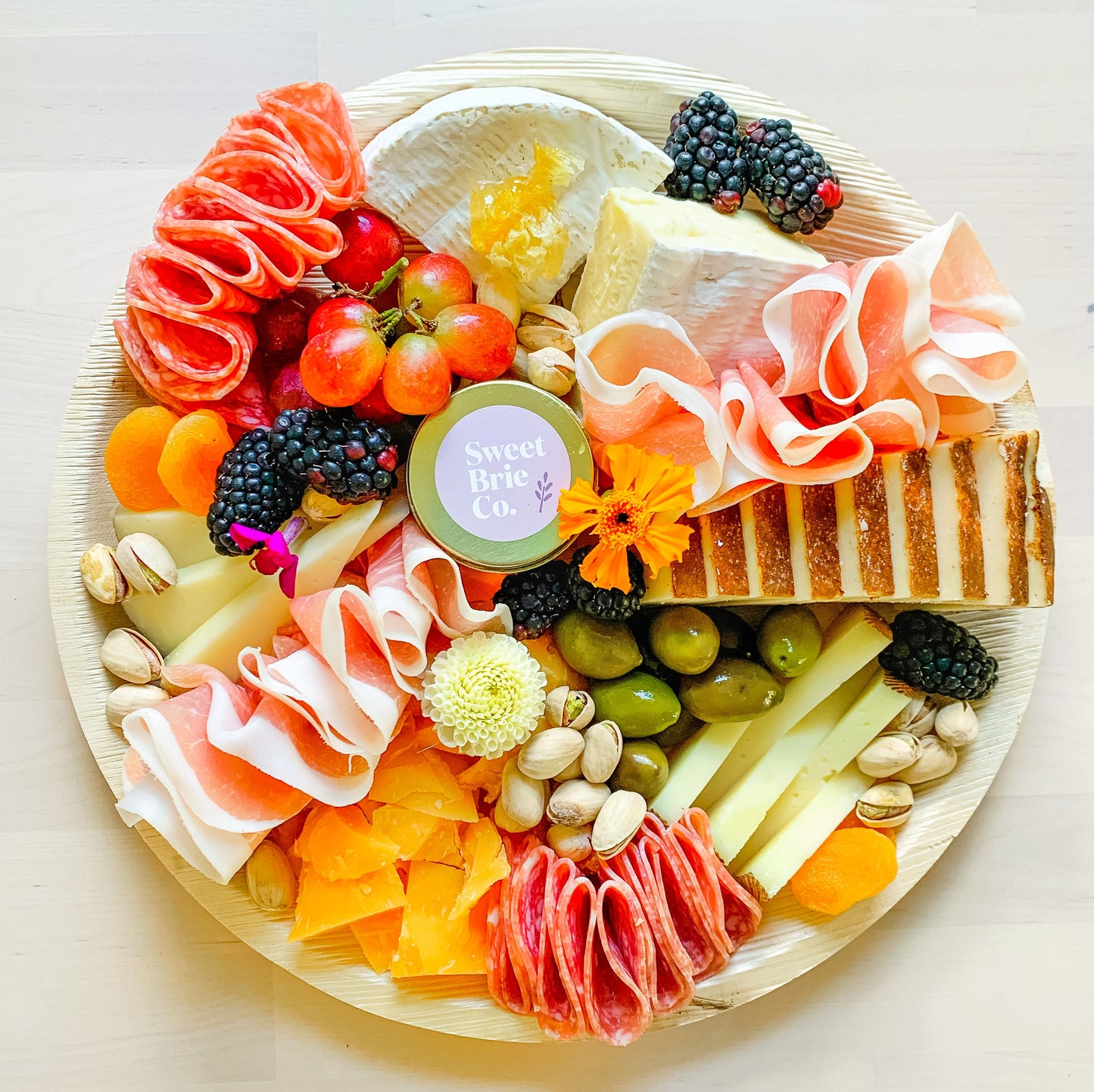 Disposable Dinner Plates, 12" Round Palm Leaf Plates for Charcuterie, 25 Pack