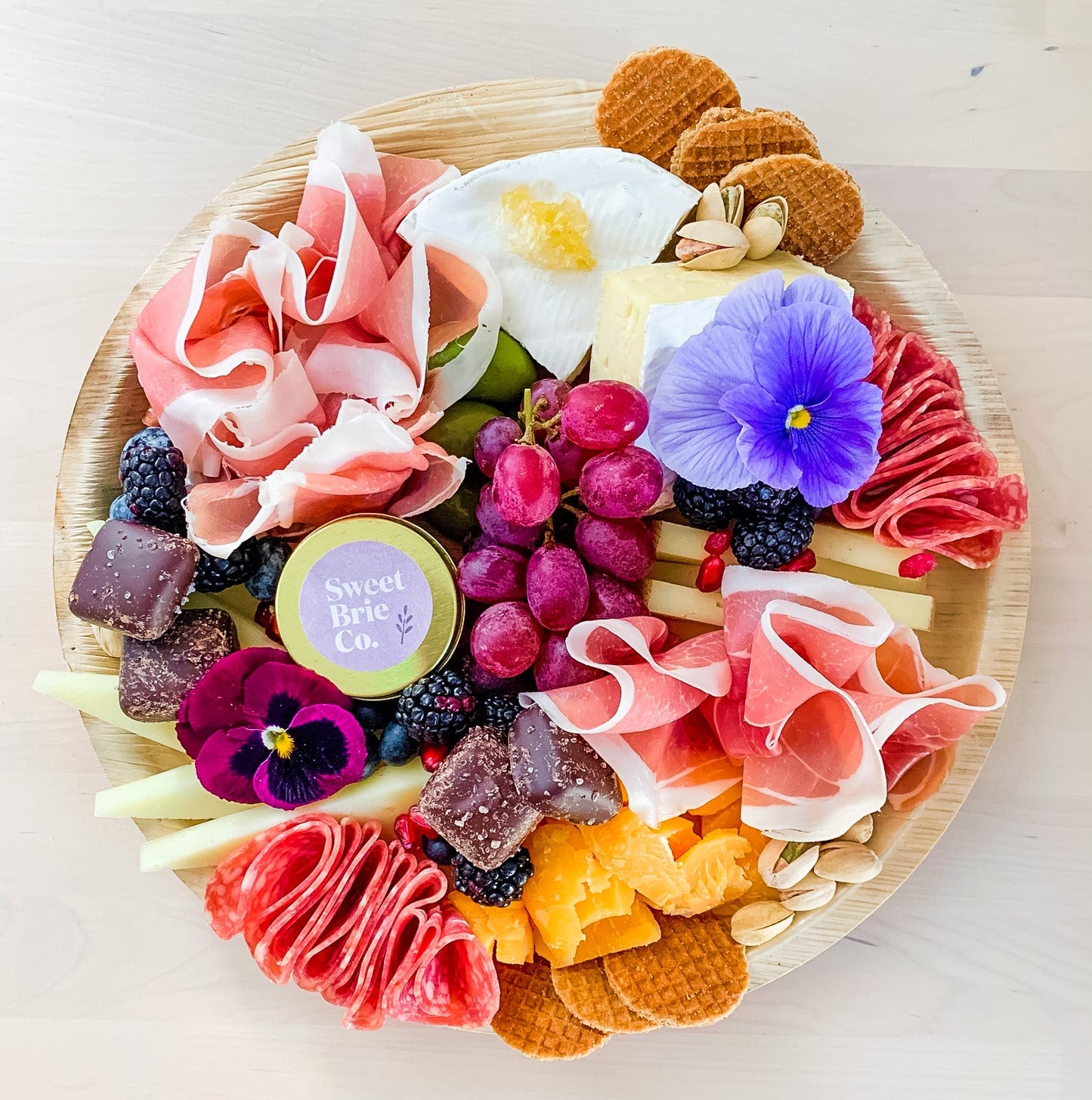 Disposable Dinner Plates, 12" Round Palm Leaf Plates for Charcuterie, 25 Pack